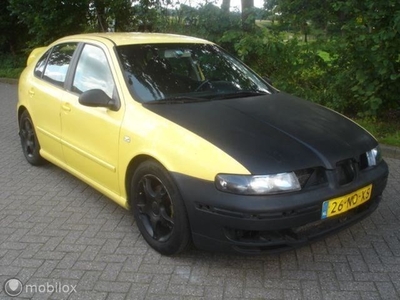 Seat Leon - 1.9 TDI 81kW airco lakschade