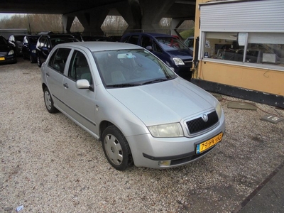 Skoda Fabia 1.4 Comfort st berk cv elek pak nap apk