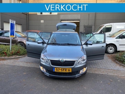 Skoda FABIA VERKOCHT 1.2TSi Tour Airco/cruise/Trekhaak/LMV