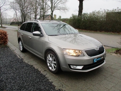 Skoda Octavia Combi 1.6 TDI Greentech Ambition Businessline