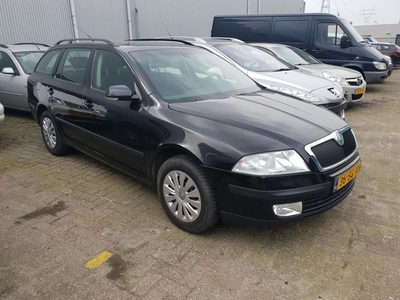 Skoda Octavia Combi 2.0 FSI Elegance