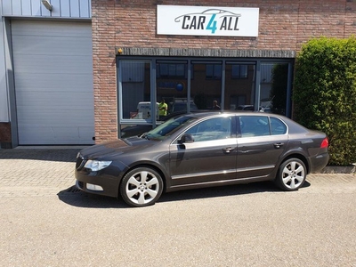 Skoda Superb 1.8 TSI Comfort Navigatie