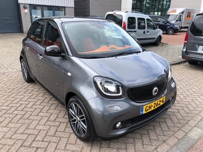 Smart forfour 52kW Edition 1 Nap, Panorama, Brabus LM, Zeer