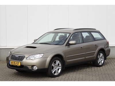 Subaru Outback 2.0D Luxury Clima Cruise Park sens