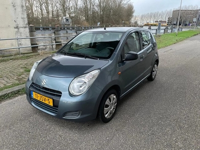 Suzuki Alto 1.0 Comfort Airco APK 4-seizoens banden