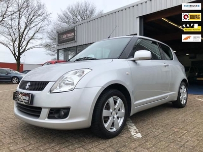 Suzuki Swift 1.3 Exclusive *NIEUWSTAAT!* LUXE UITVOERING