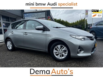 Toyota Auris 1.8 Hybrid Comfort CAM/LED/CRUISE/ECC////