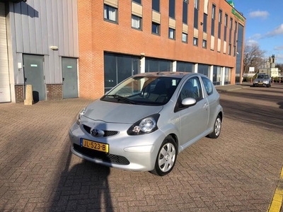 Toyota Aygo 1.0-12V Access AIRCO! 05-2020 APK! ELEC RAAM!