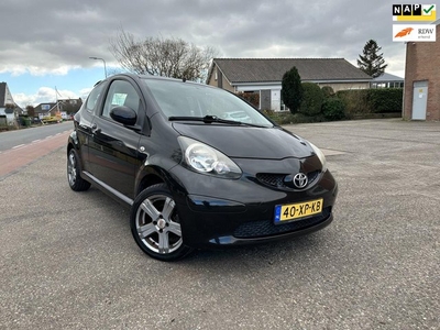 Toyota Aygo 1.0-12V + Automaat/ Elektrische-Ramen/NAP