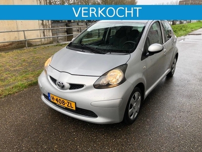 Toyota Aygo 1.0 12v VVT-i + Airco Carkit 5DRS