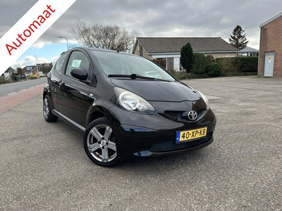 Toyota Aygo 1.0 12v VVT-i Sport AUTOMAAT / NAP