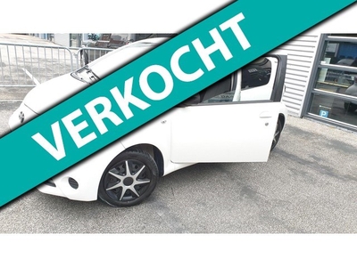 Toyota Aygo 1.0 VVT-i Access Airco/Elek pakk/Nw