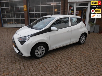 Toyota Aygo 1.0 VVT-i x-JBL