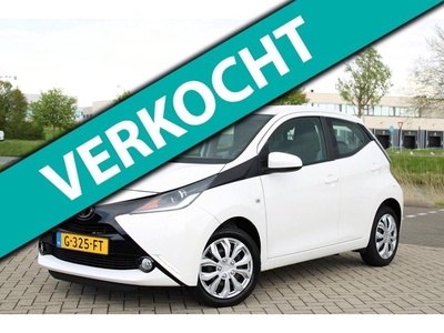 Toyota Aygo 1.0 VVT-i x l 5-Deur l Airco l Camera l Elek Pak