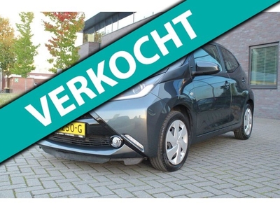 Toyota Aygo 1.0 VVT-i x-play Automaat