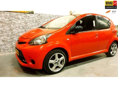 Toyota Aygo 59.000km/Airco/Bluetooth/ElekPakt/Nw