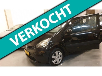 Toyota Aygo /Airco/Parkeersensor/Elek Pak/Nw APK/Garantie/