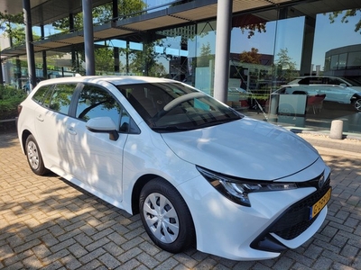 Toyota Corolla Touring Sports 1.8 Hybrid Comfort Plus