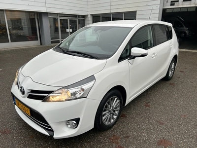 Toyota Corolla Verso 1.6 D-4D Aspiration AIRCO I MULTIMEDIA