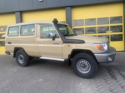 Toyota Landcruiser GRJ 78 4.0 V6 Euro 6 Airco A/C