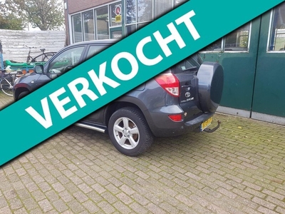 Toyota RAV4 2.0 VVTi Linea Sol