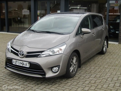 Toyota Verso 1.8 VVT-i Dynamic Business Automaat