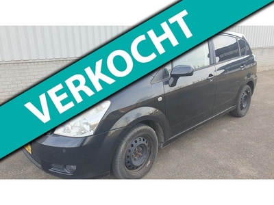 Toyota Verso 1.8 VVT-i Dynamic