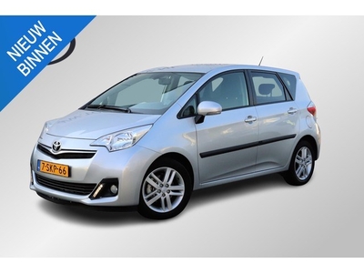 Toyota Verso-S 1.3 VVT-i Dynamic