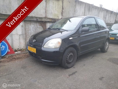 Toyota Yaris 1.0-16V VVT-i VERKOCHT