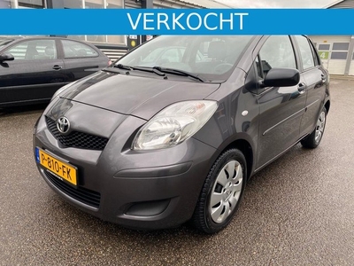 Toyota Yaris 1.3 16v VVT-i Aspiration verkocht