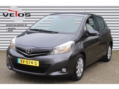 Toyota Yaris 1.3 VVT-i Aspiration Navigatie Achteruitrij