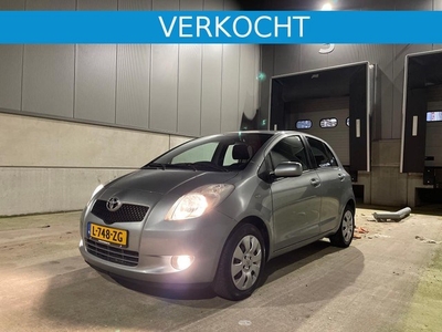 Toyota YARIS 1.3 VVTi Executive