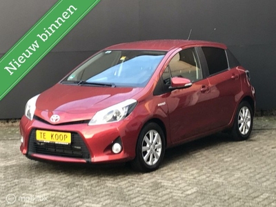 Toyota Yaris 1.5 Hybrid Aspiration Luxe 1e eig. Dealer-onder