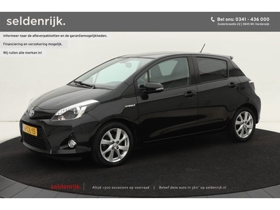 Toyota Yaris 1.5 Hybrid Dynamic 1e eigenaar Panoramadak