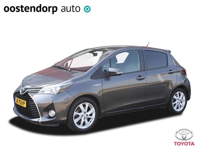 Toyota Yaris 1.5 Hybrid Dynamic Dakspoiler Privacy