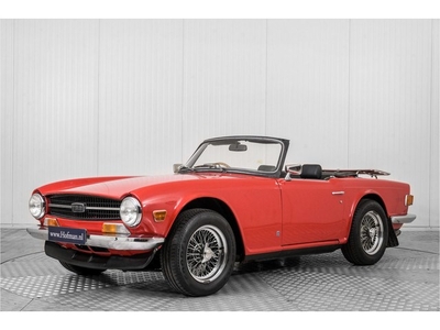 Triumph TR6 PI (bj 1973)