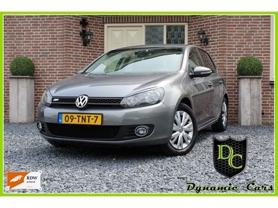 VOLKSWAGEN Golf 1.2 TSI 105PK 5Drs Highline Leder Navi