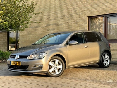 Volkswagen Golf 1.2 TSI Highline