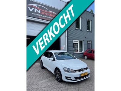 Volkswagen Golf 1.2 TSI Highline 5 DEURS PDC STOELVERWARMING