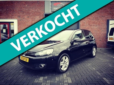 Volkswagen Golf 1.2 TSI Highline DSG NAV Full Options 6 VI