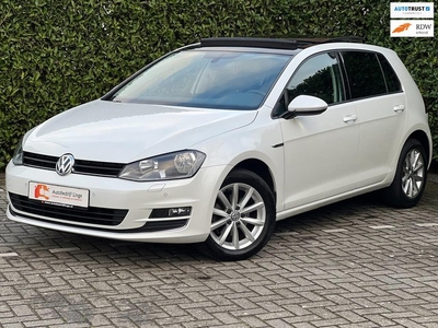 Volkswagen Golf 1.2 TSI Lounge Panorama Cruise Climate