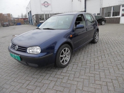 Volkswagen Golf 1.4-16V 16 INCH LM VELGEN