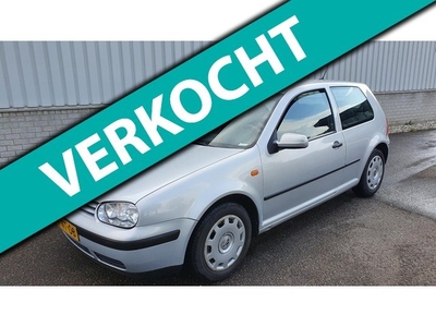 Volkswagen Golf 1.4-16V