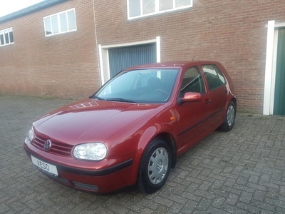 Volkswagen Golf 1.4 16V Comfortline