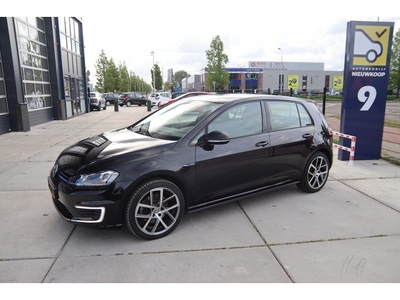 Volkswagen Golf 1.4 TSI GTE exec. plus, spiegel pakket