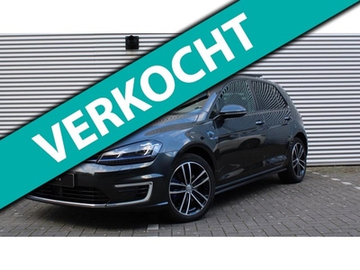 Volkswagen Golf 1.4 TSI GTE Lane Assist/ ACC/ PANO/ Camera/