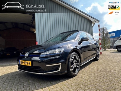 Volkswagen Golf 1.4 TSI GTE NAP Panorama dak Apple CarPlay