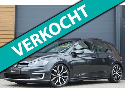 Volkswagen Golf 1.4 TSI GTE/PANO/LEER/STOELVER/DEALER