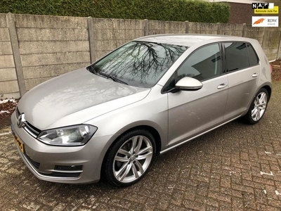 Volkswagen Golf 1.4 TSI Highline