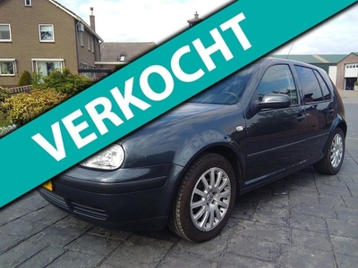 Volkswagen Golf 1.6-16V Trendline